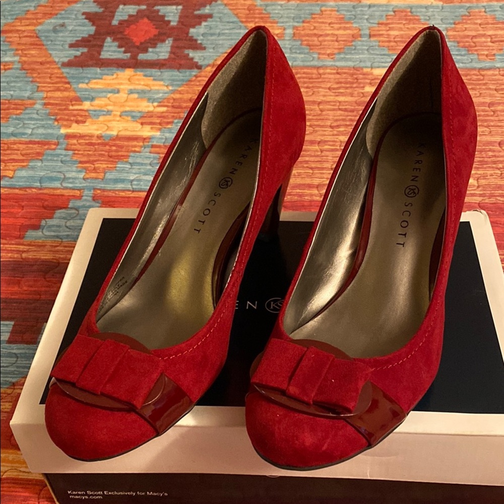 Karen Scott Red Heels with Stiletto Design